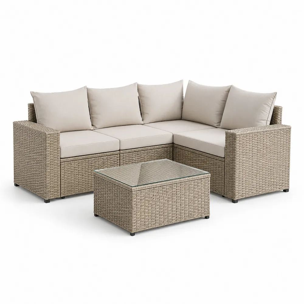 Salon de jardin extérieur 4 pièces avec canapé d’angle 3 places en résine tressée beige, coussins crème et table basse en verre – 194 × 127 × 68 cm